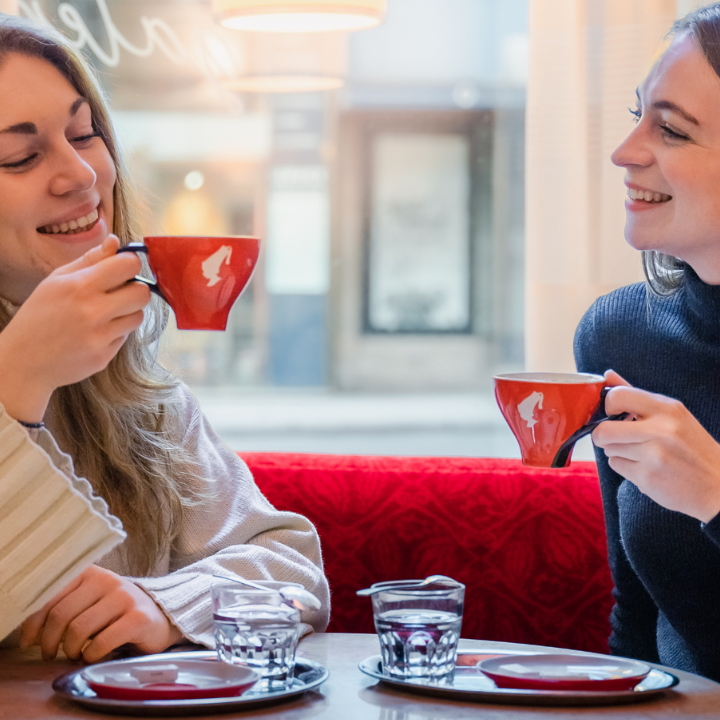Step-into-Viennese-Coffee-House-Culture-Section-Hero