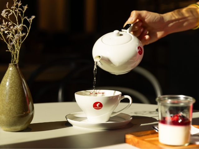 Tea-aditional-offering-perfect-cup